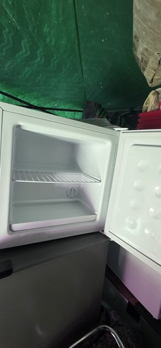 Table top freezer super clean - table,
