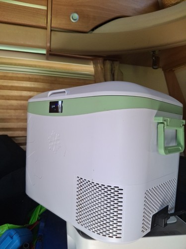 12v 24v 240v - 12v/24v, lt